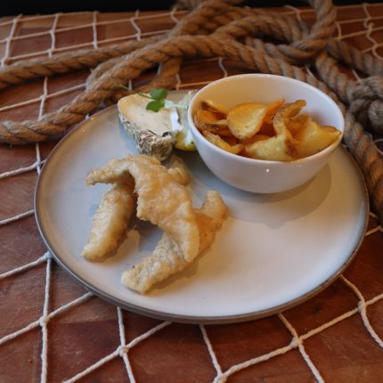 Kids Fish Fingers & Chips